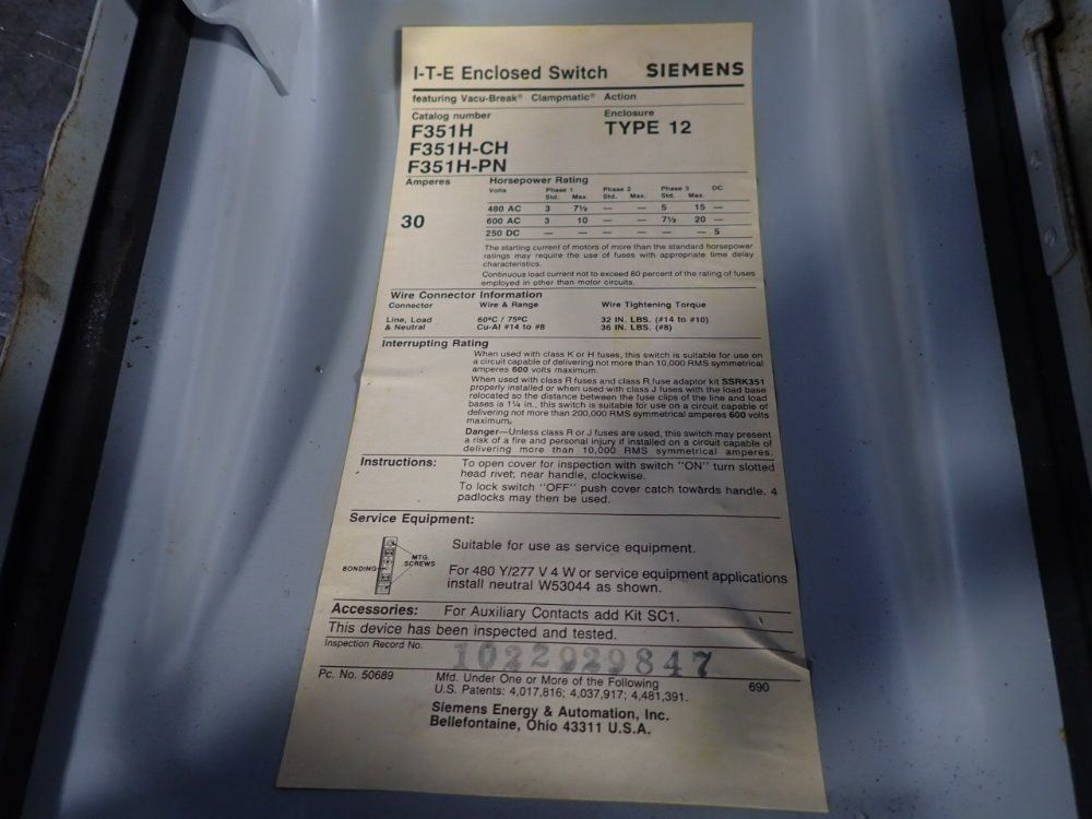 Siemens 30 Amps Fusible Disconnect - F351h