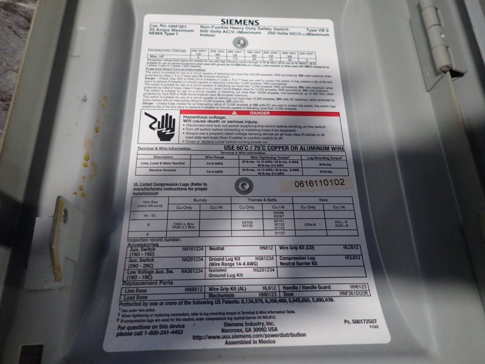 Siemens 30 Amps Non Fusible Disconnect - Hnf361