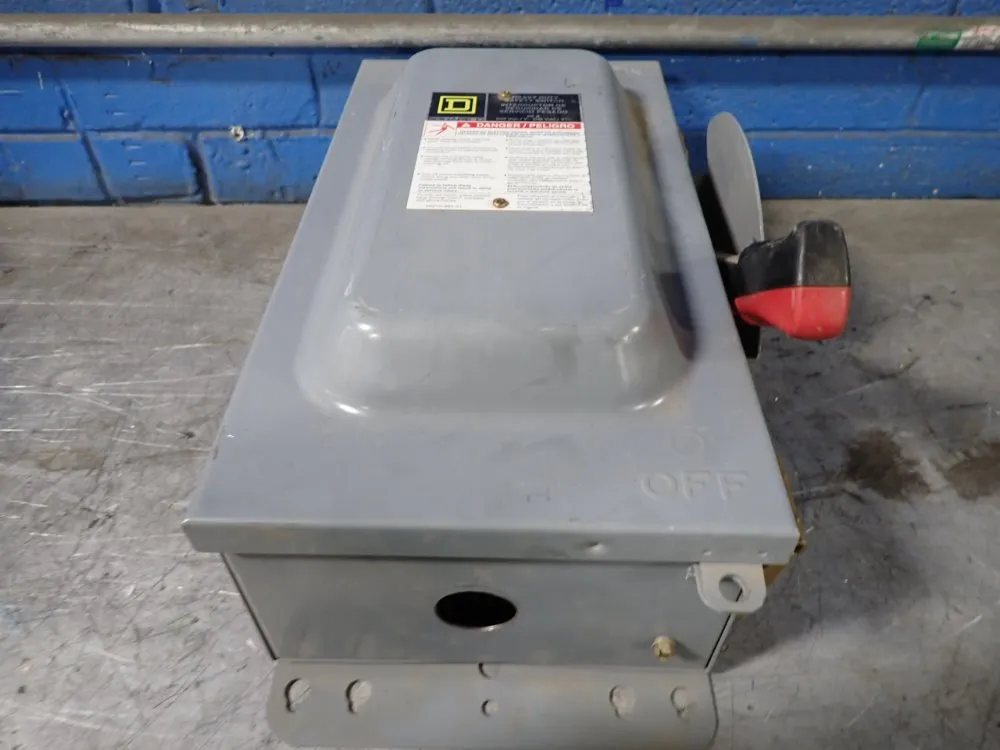 Square D 60 Amps Non Fusible Disconnect - Hu362awk