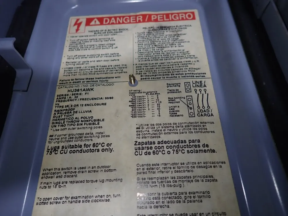 Square D 30 Amps Non Fusible Disconnect - Hu361awk