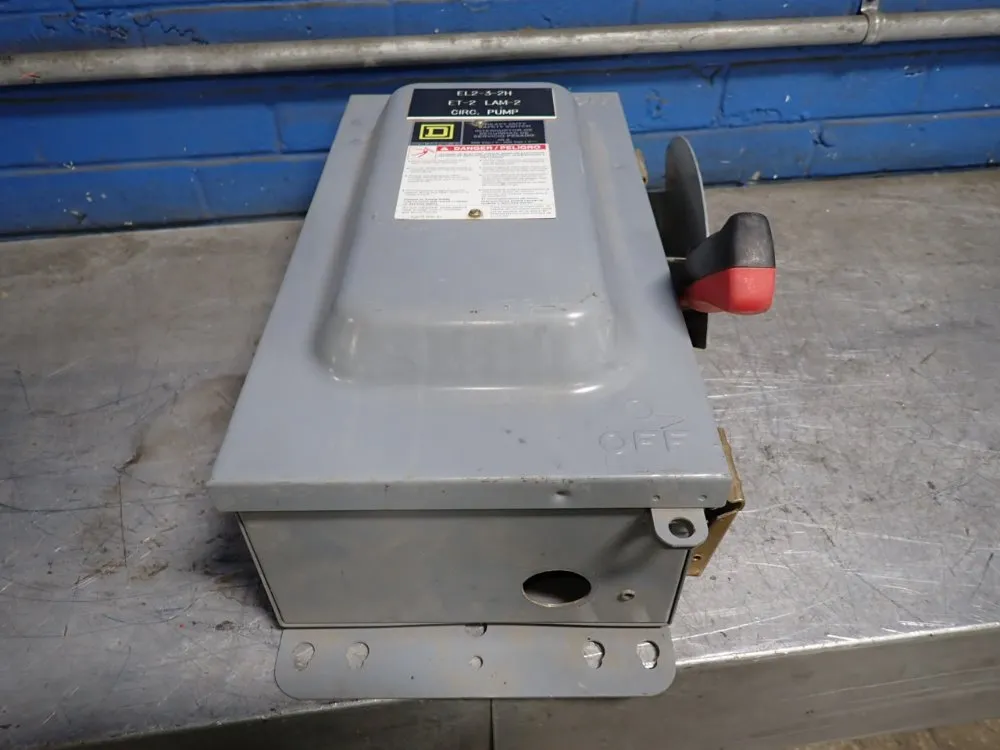 Square D 60 Amps Non Fusible Disconnect - Hu362awk