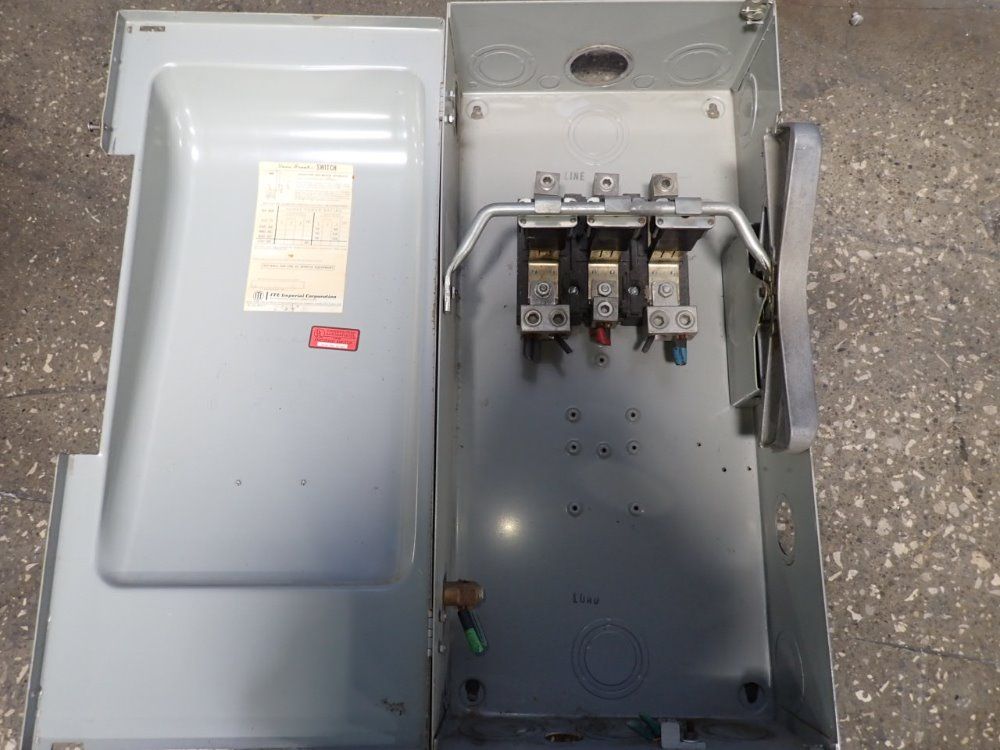 I-t-e Imperial Corporation 200 Amps Non Fusible Disconnect - Nf-354