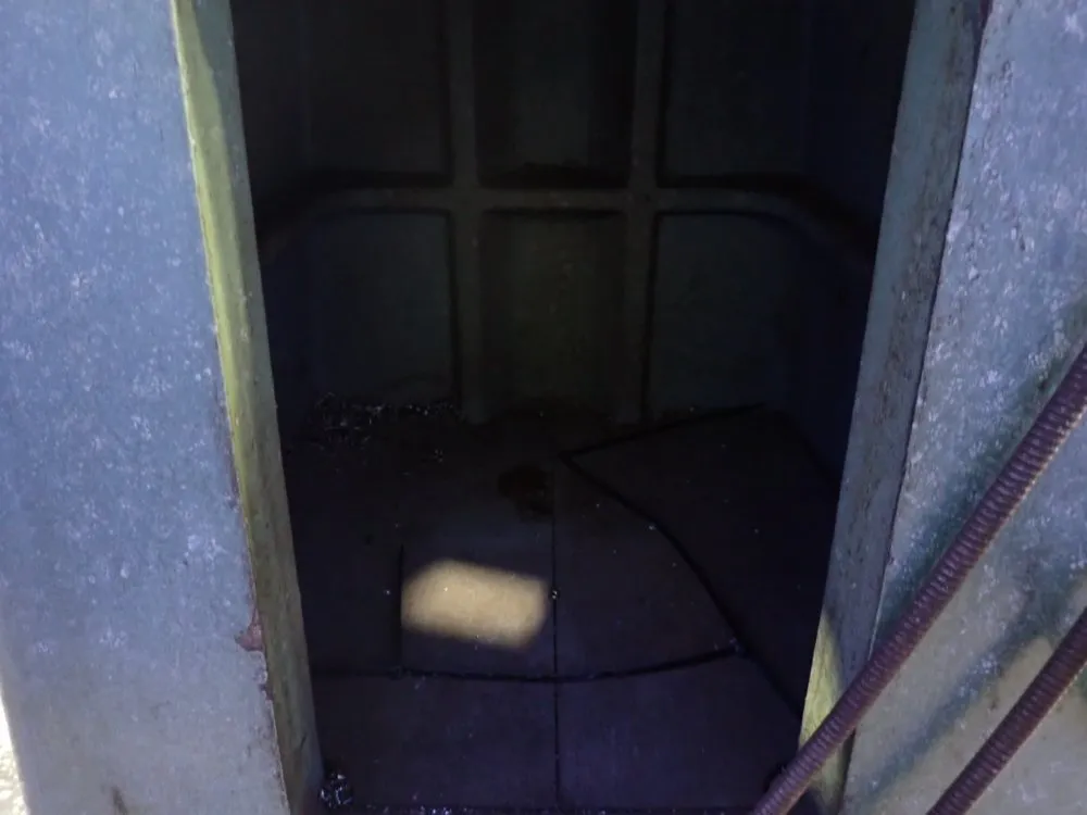 S & K Machine Tool Rebuilder 42" X 9" Vertical Mill - Xlo