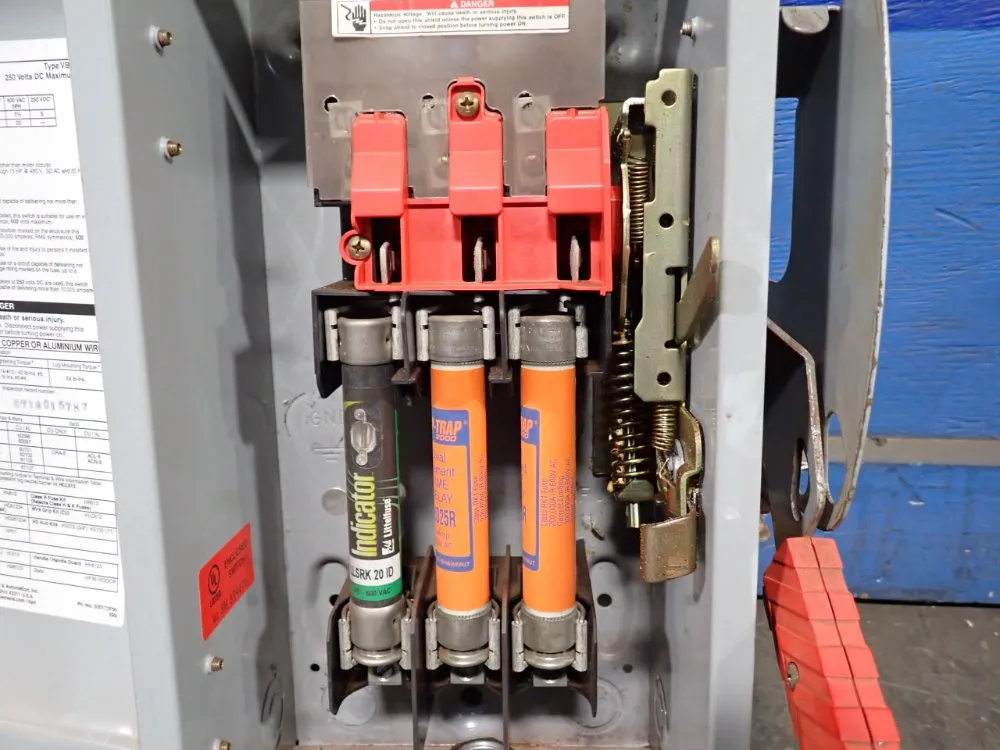 Siemens 30 Amp / 600 Vac Fusible Disconnect - Hf361r