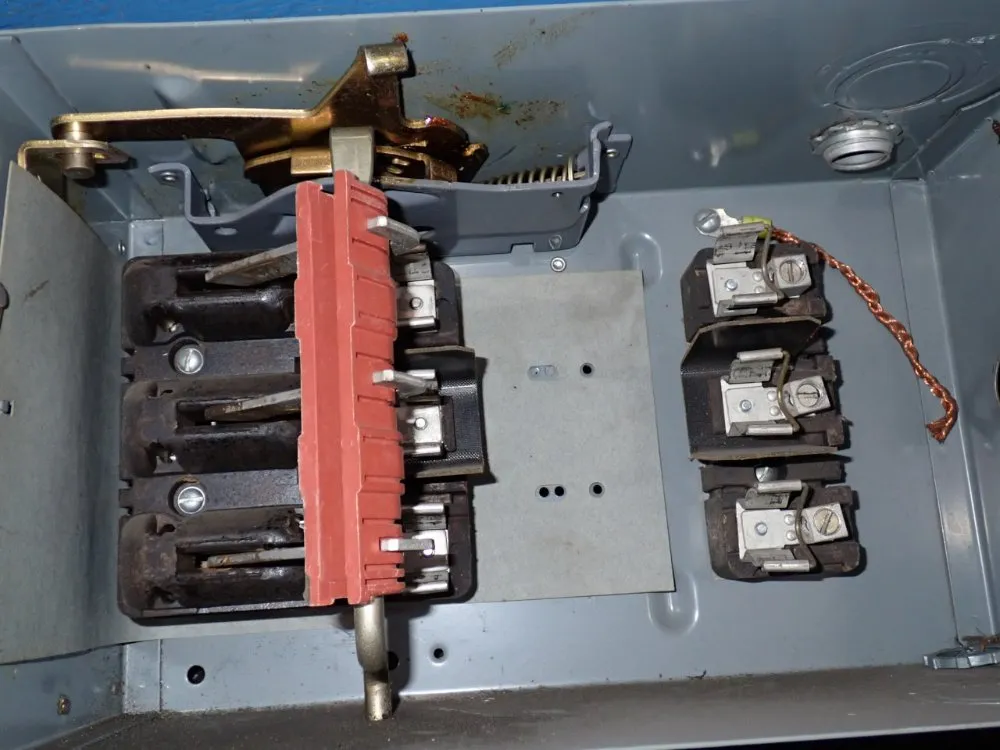 Square D 60 Amp / 600 Vac Bus Plug - Pq3606