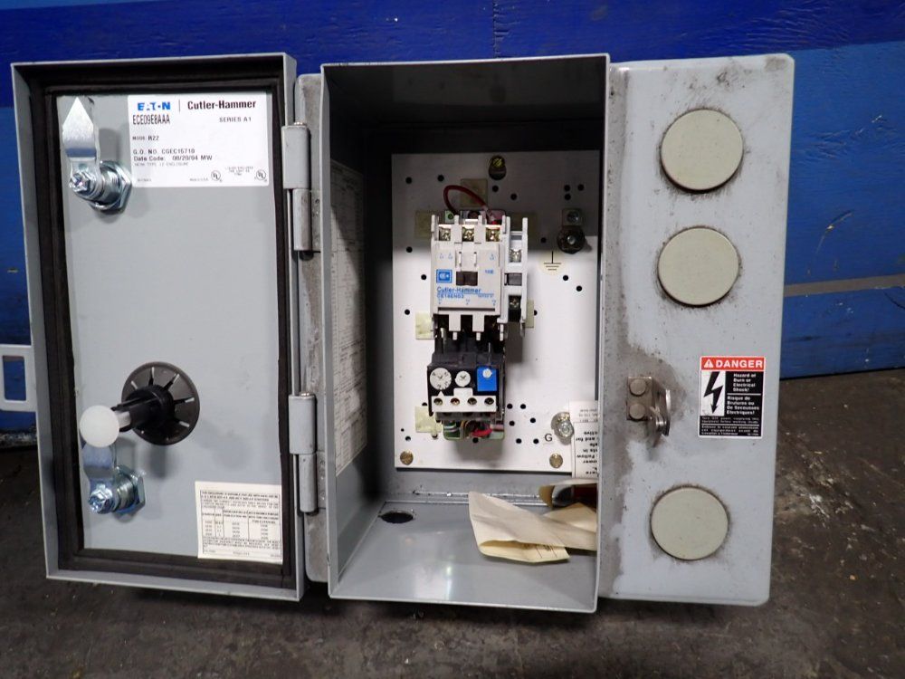 Cutler Hammer Contactor - Ce15ens3