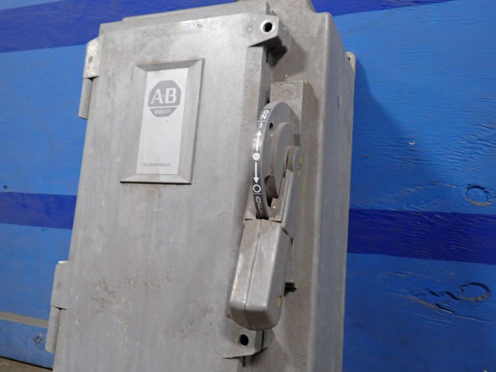 Allen Bradley Size 1 Combination Starter - 512-bsb-3-25j