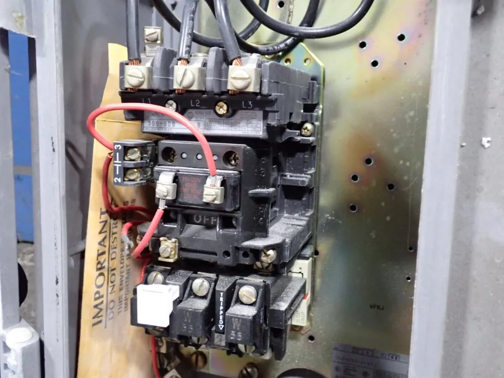 Allen Bradley Size 1 Combination Starter - 512-bsb-3-25j