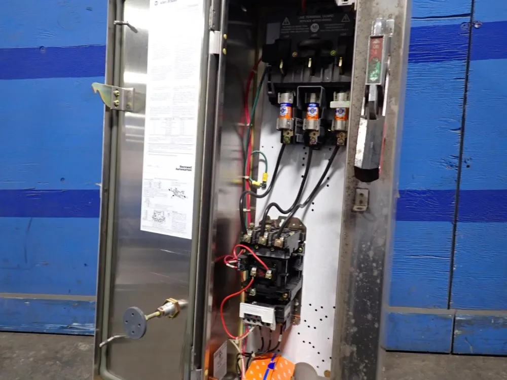 Allen Bradley Size 1 S/s Combination Starter - 512-bccd-2ag-24j-98