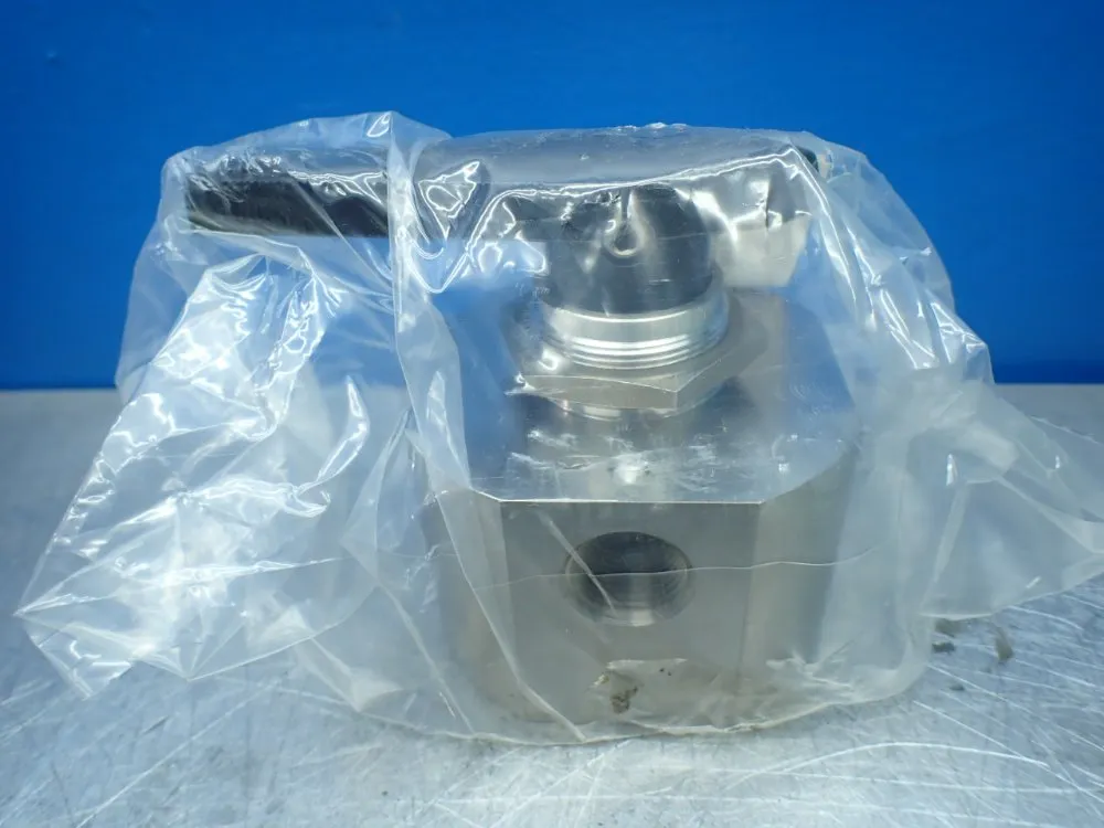 Swagelok Stainless Steel 1-piece 40 Series 5-way Ball Valve - Ss-45zf8-nd