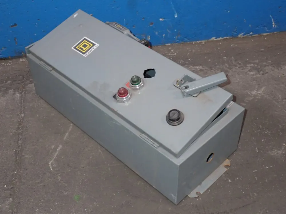 Square D 30 Amp / 600 Vac Fusible Disconnect