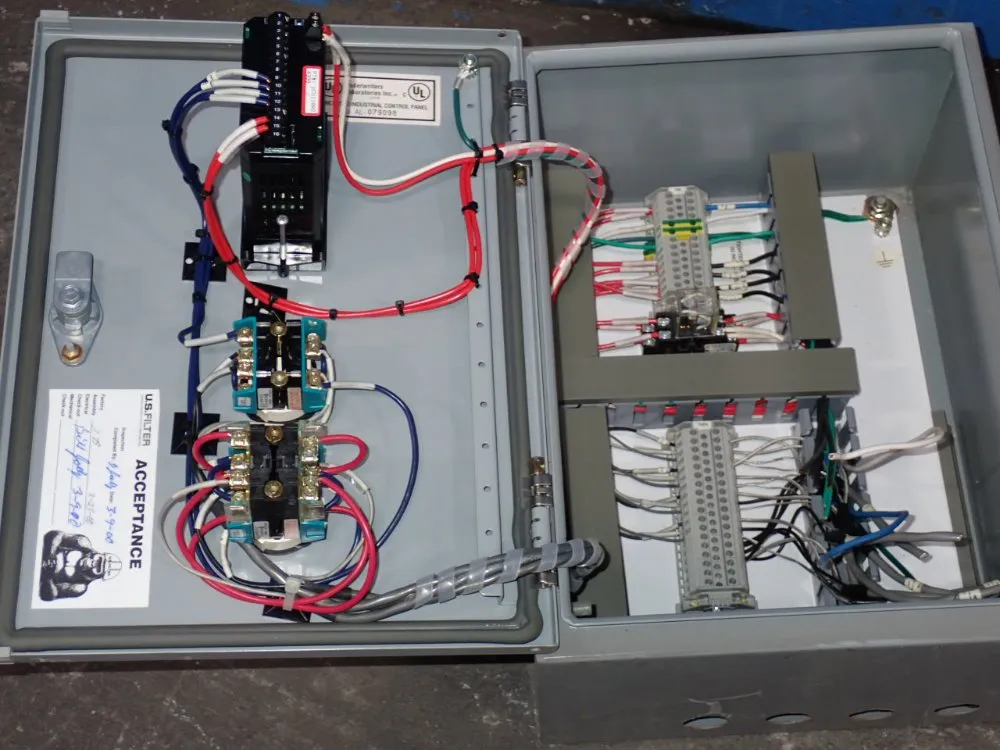 Red Lion Process Controller - Pcu