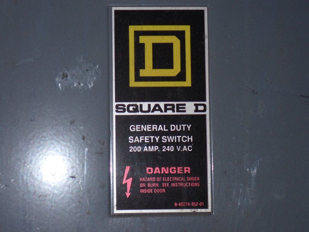 Square D 200 Amp / 240 Vac Fusible Disconnect - D324n