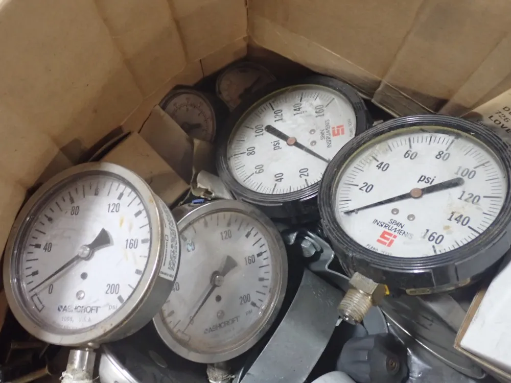 Pressure Gauges