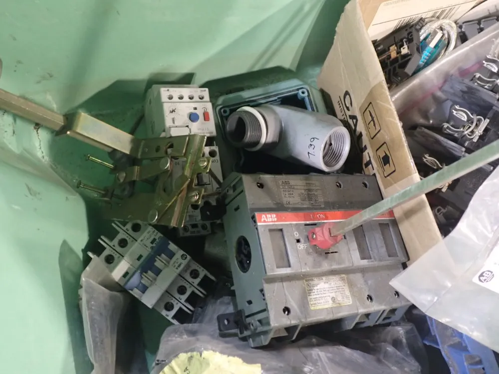 Allen Bradley, Abb Disconnect Switch