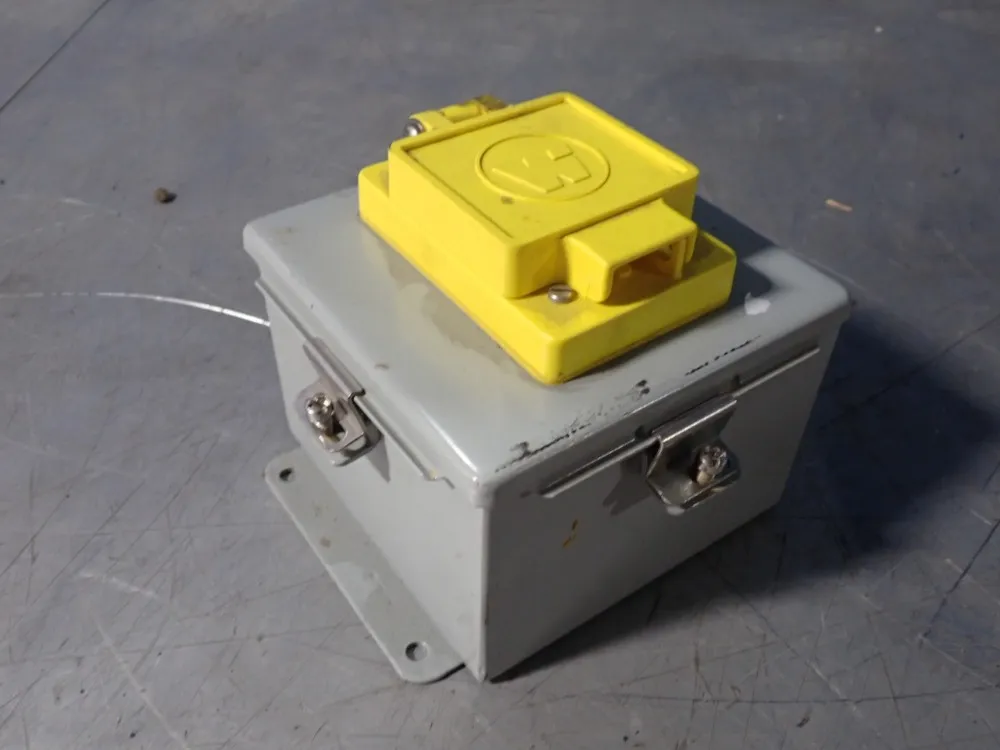 Leviton Waterlight Receptacle