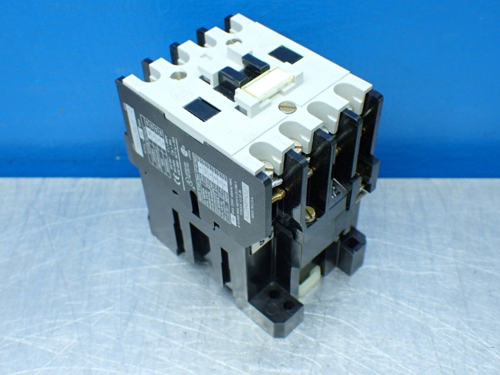 Allen-bradley Ac Contactor - 100-a24nj3