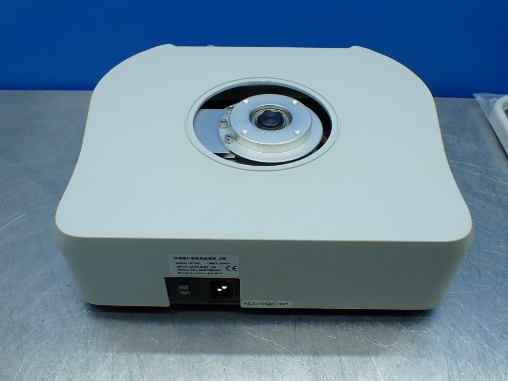 Benchmark Scientific Orbi-shaker Jr Orbital Shaker - Bt302