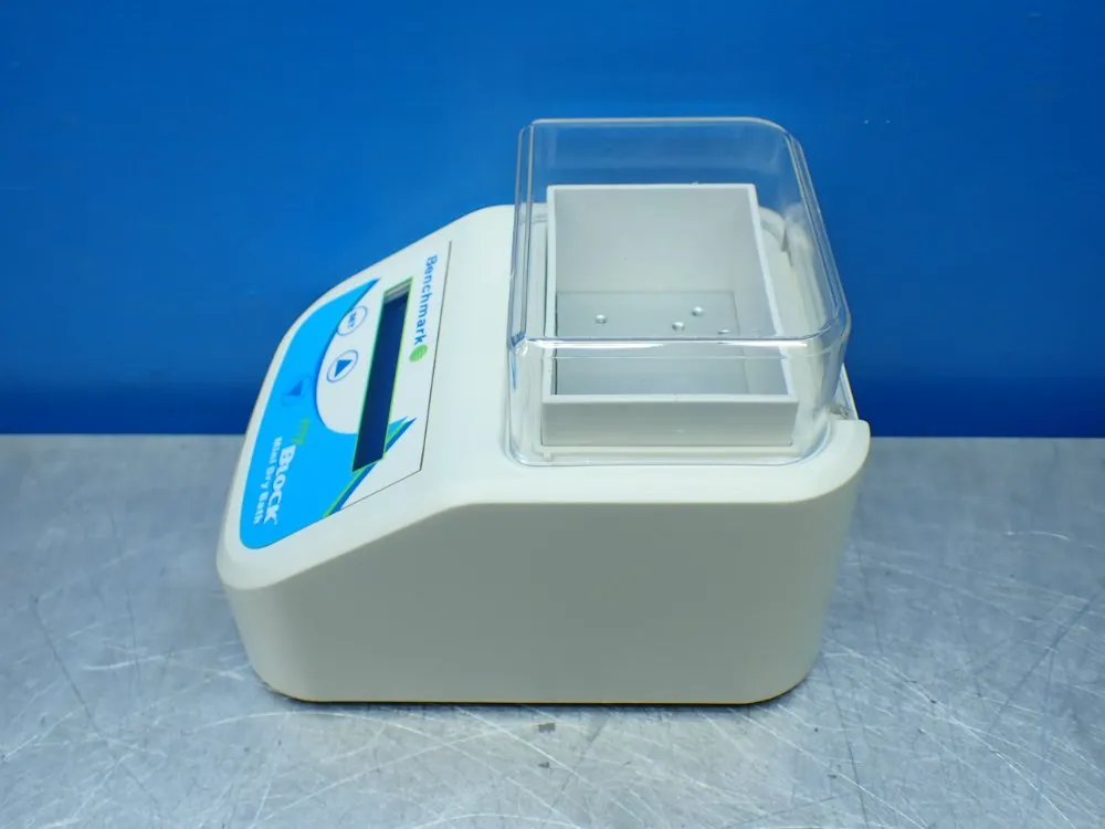 Benchmark Scientific Mini Digital Dry Bath - Bsh200