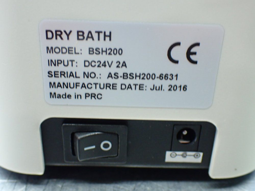 Benchmark Scientific Mini Digital Dry Bath - Bsh200