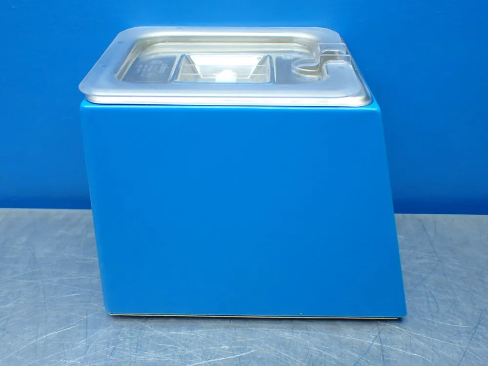 Benchmark Scientific Mybath 2 Liter Water Bath - B2000-2