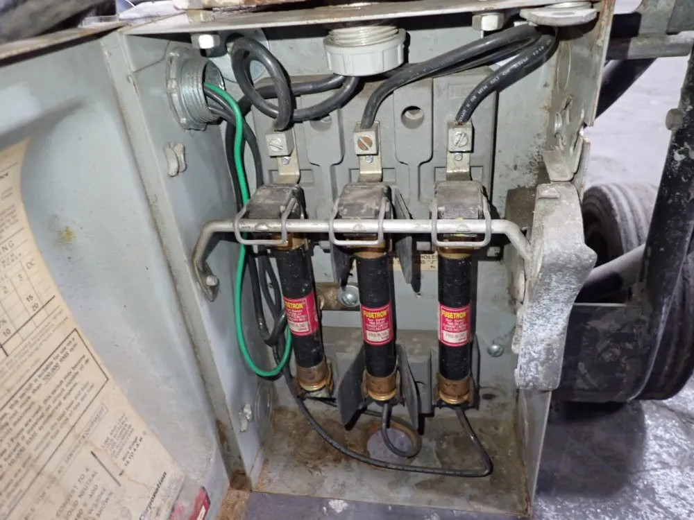 General Electric 15 Kva Transformer - 9t21a9105