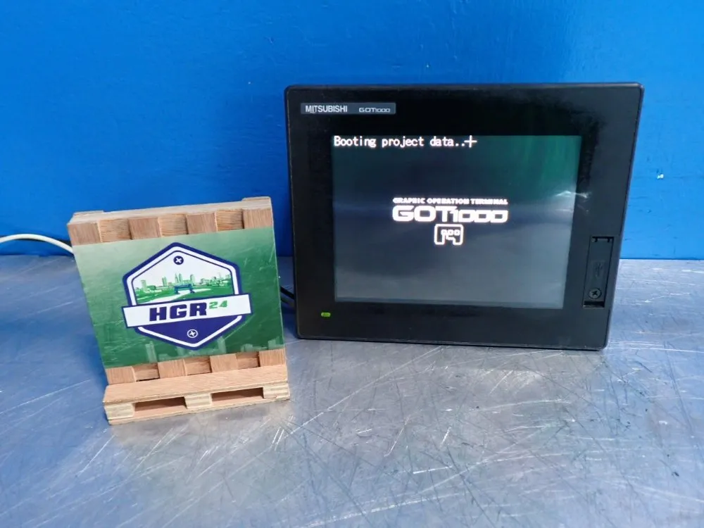 Mitsubishi Electric Got1000 Graphic Operation Touch Panel - Gt1455-qtbde