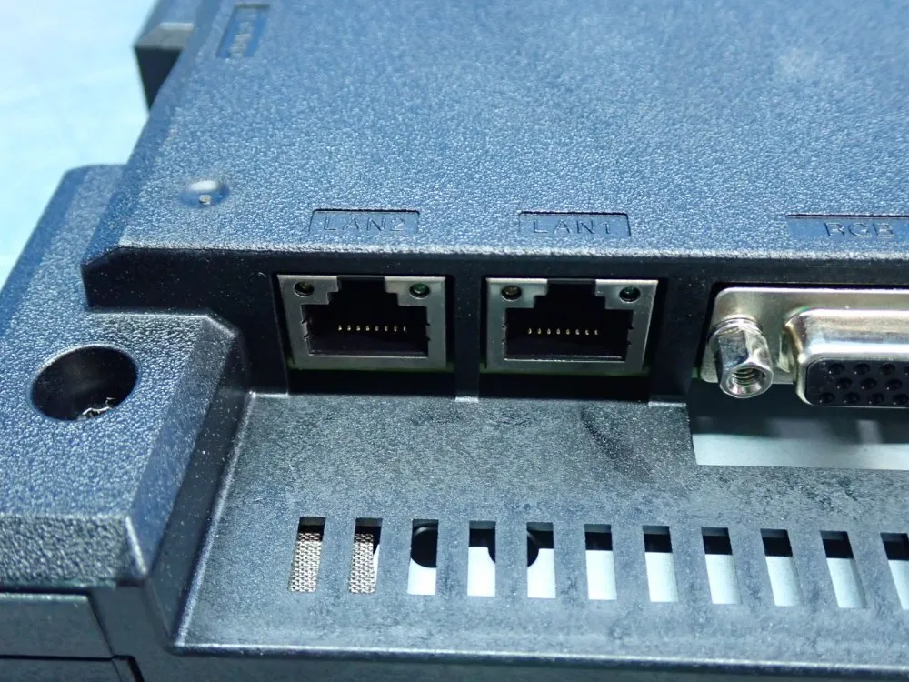 Keyence Vt5-series Tft Color Touch Panel Display - Vt5-x10