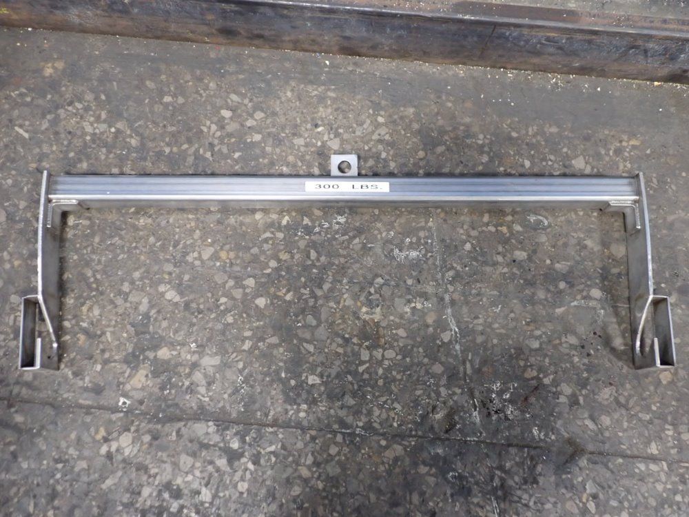 300 Lbs Lifting Attachment