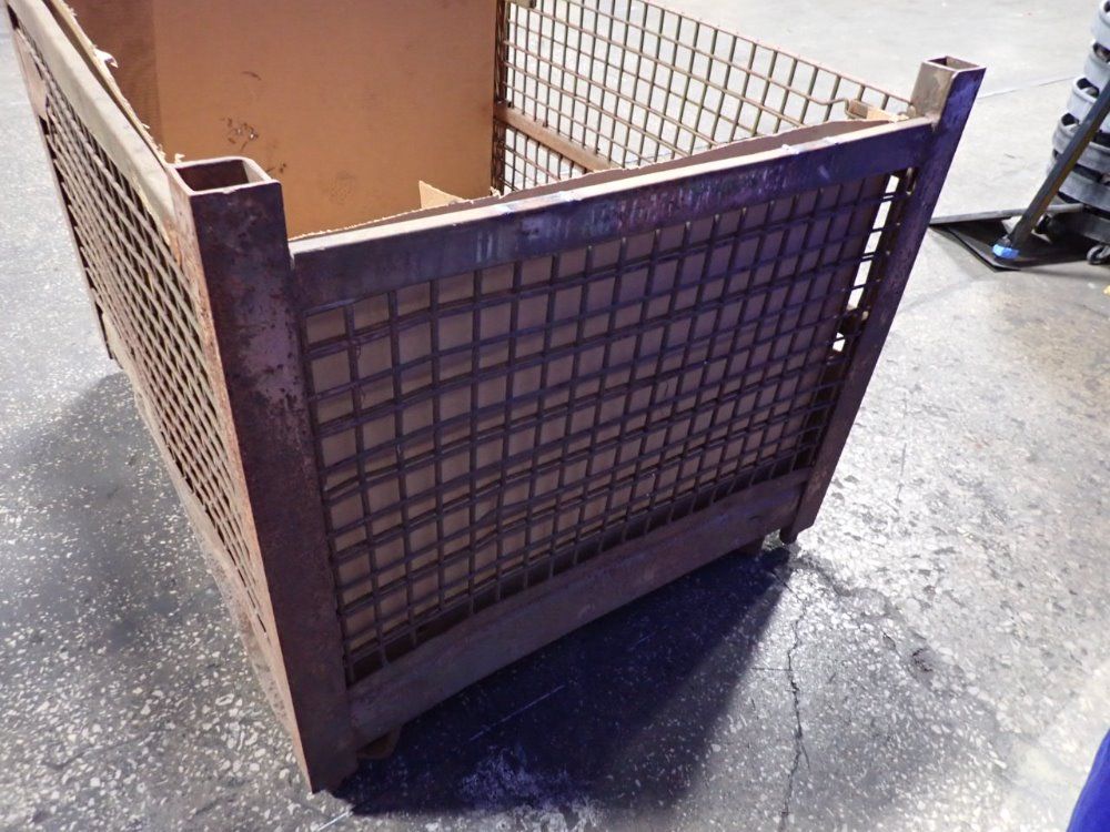 51 1/2" X 41" X 32" Wire Basket