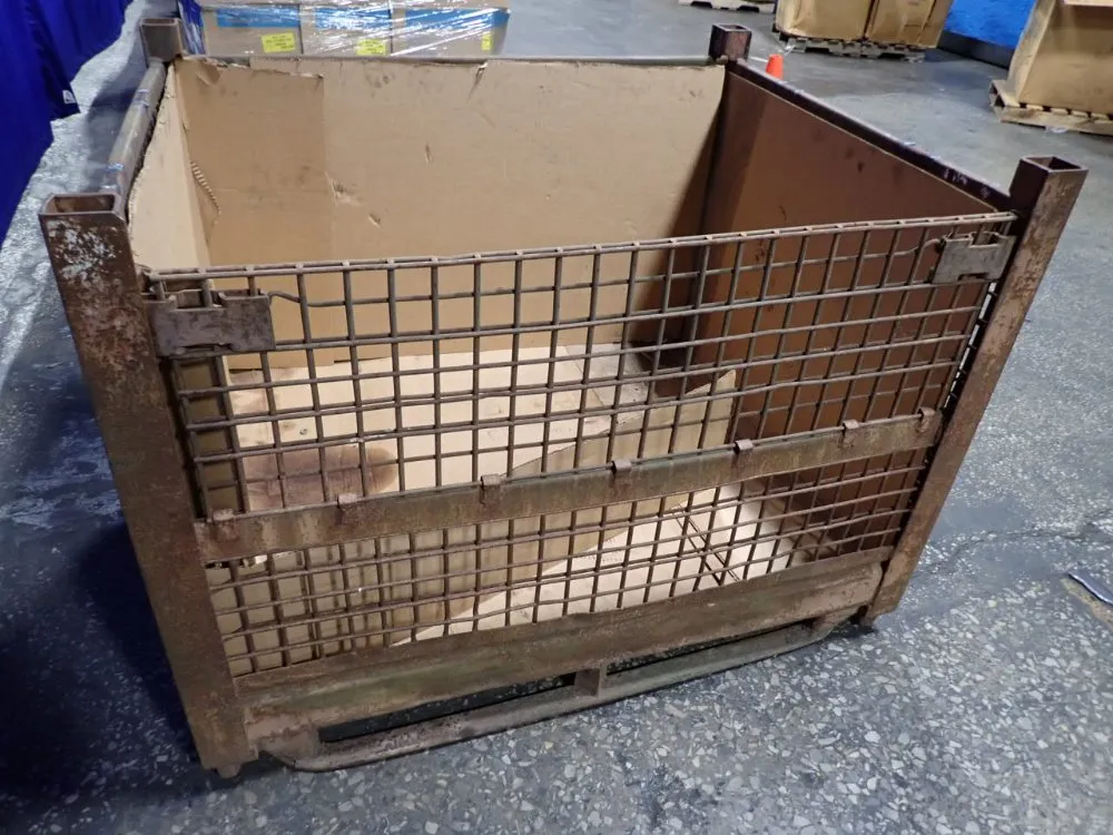 51 1/2" X 41" X 32" Wire Basket