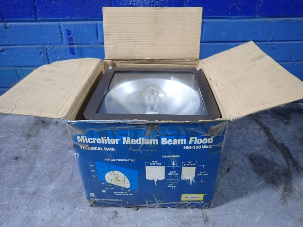 Hubbell 150 Watts Flood Light - Mic-0150s-651