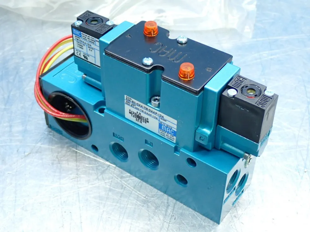 Mac 82-series 4-way Solenoid Valve - 82a-ec-cka-tm-daap-1da