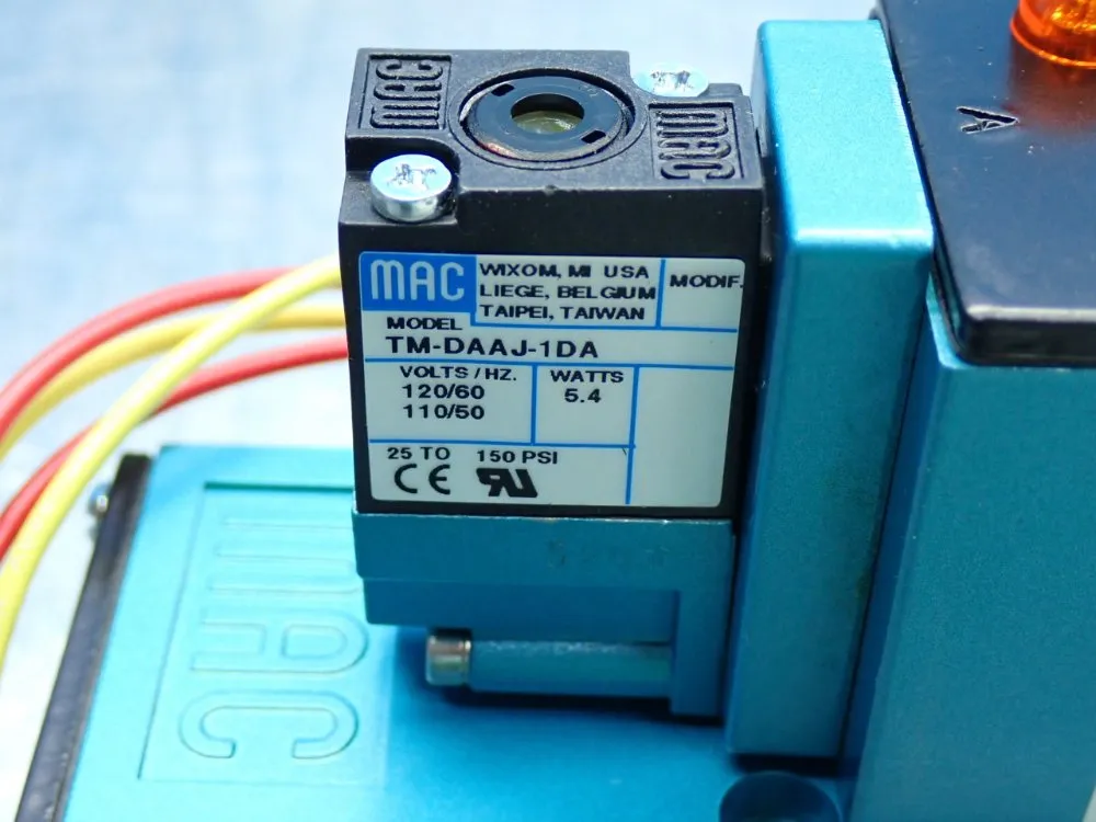 Mac 82-series 4-way Solenoid Valve - 82a-ec-cka-tm-daap-1da