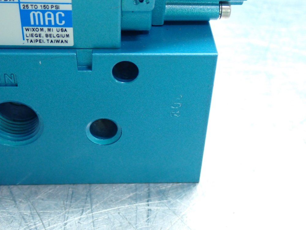 Mac 82-series 4-way Solenoid Valve - 82a-ec-cka-tm-daap-1da