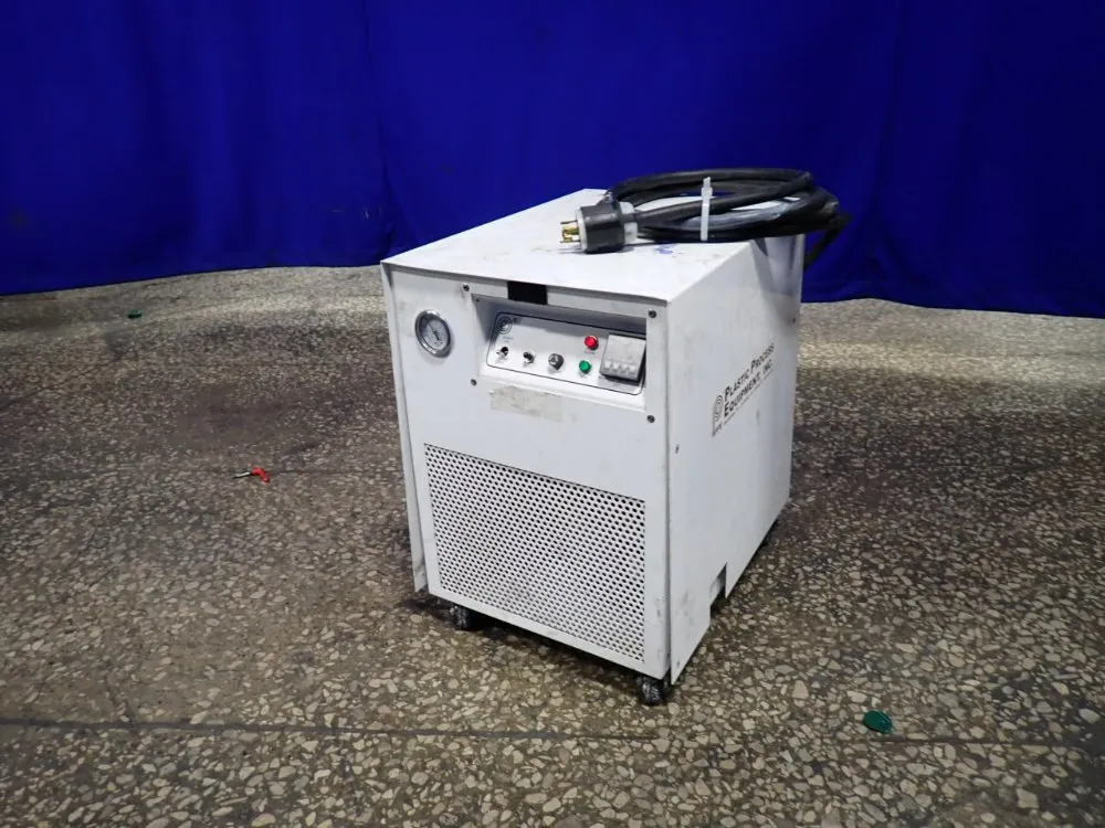 Plastic Process Equipment Chiller - Mfto752c