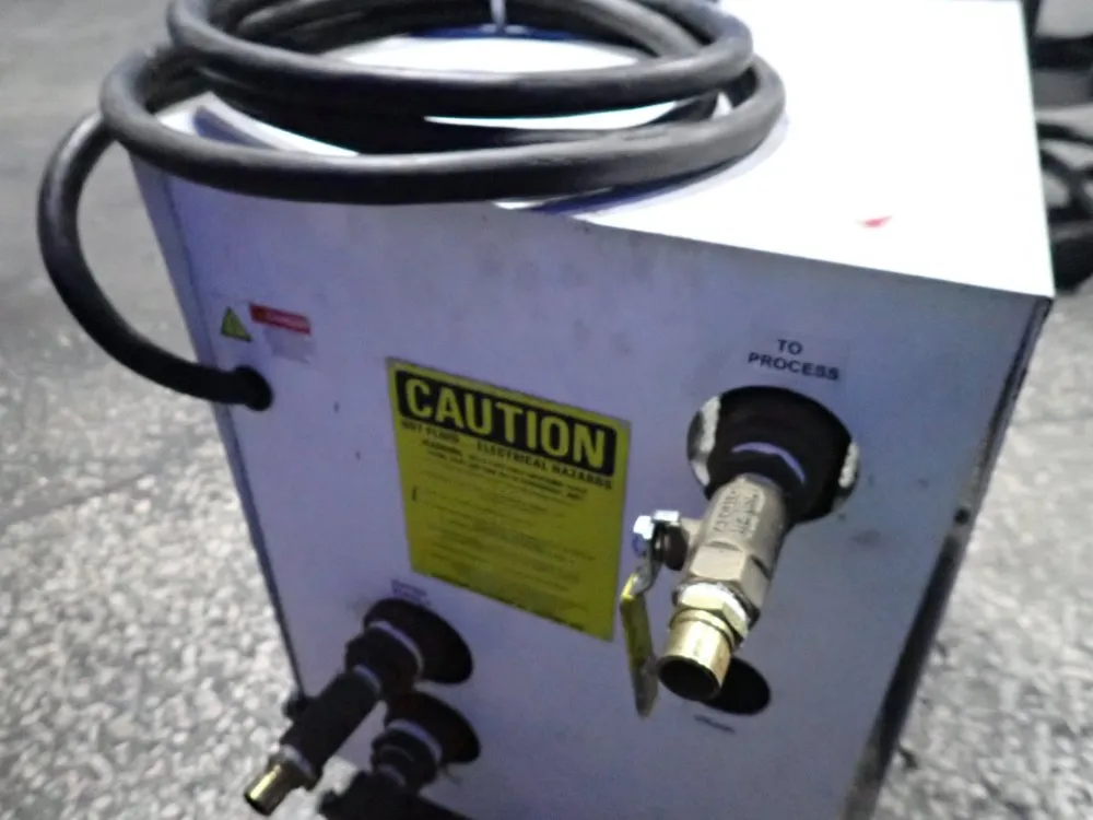 Plastic Process Equipment Chiller - Mfto752c