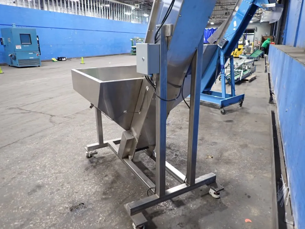 Hoosier Feeder Company 8" X 95" S/s Incline Conveyor