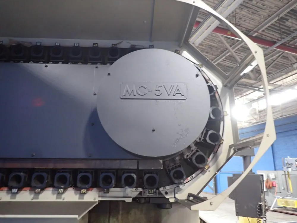Okuma 20" X 51 1/2" Cnc Vmc - Mc-5va