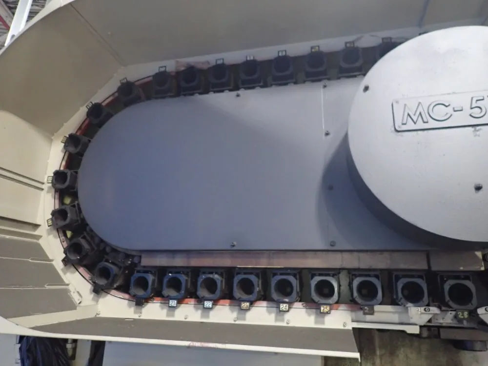 Okuma 20" X 51 1/2" Cnc Vmc - Mc-5va