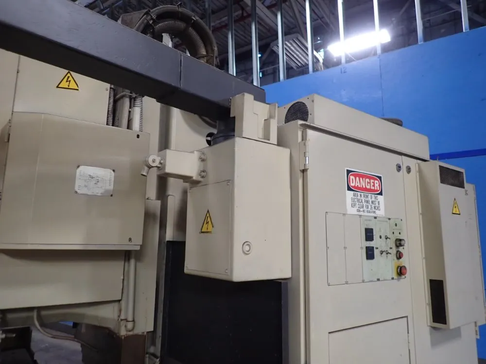 Okuma 20" X 51 1/2" Cnc Vmc - Mc-5va