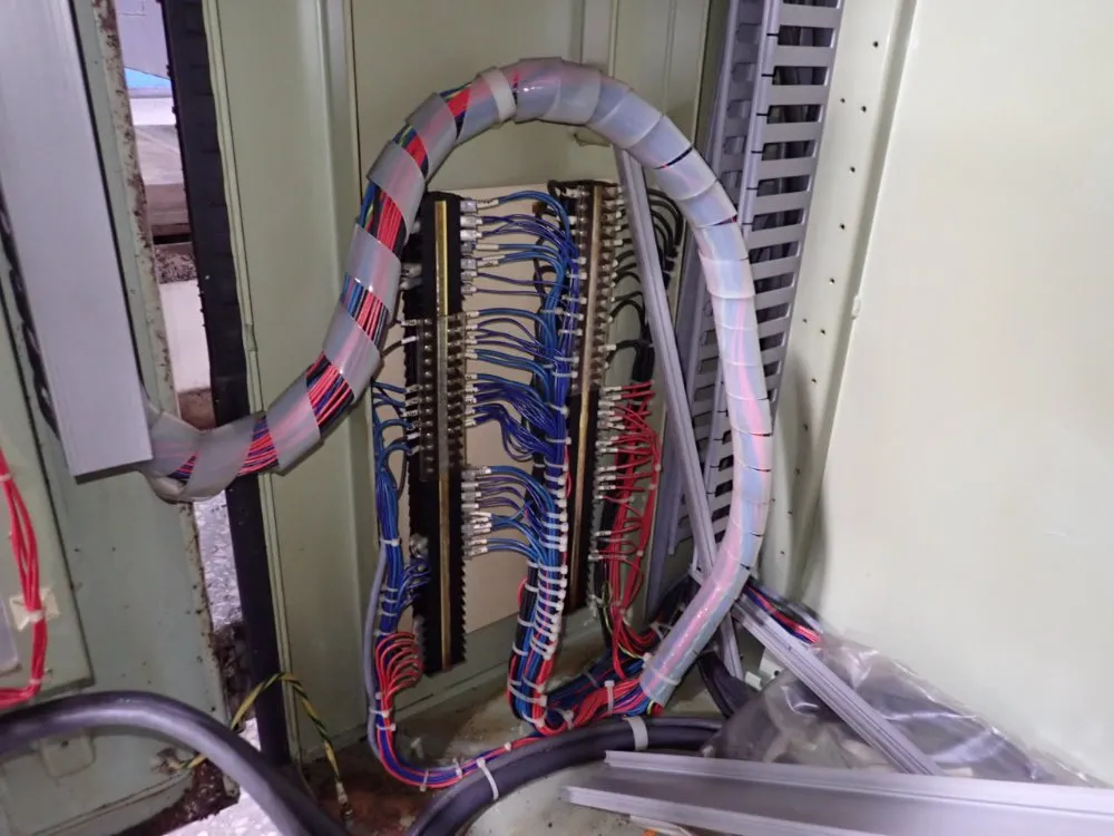 Okuma 20" X 51 1/2" Cnc Vmc - Mc-5va