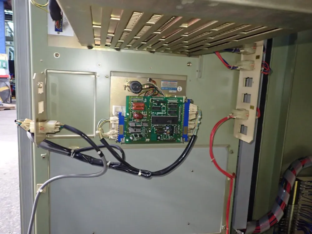 Okuma 20" X 51 1/2" Cnc Vmc - Mc-5va