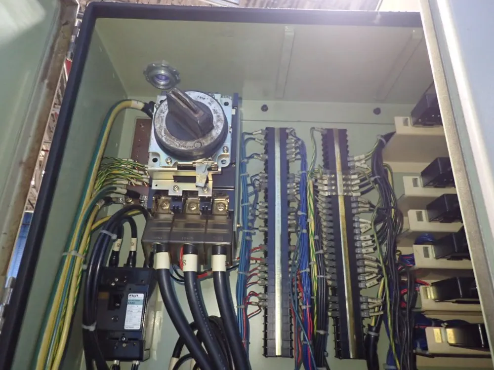 Okuma 20" X 51 1/2" Cnc Vmc - Mc-5va