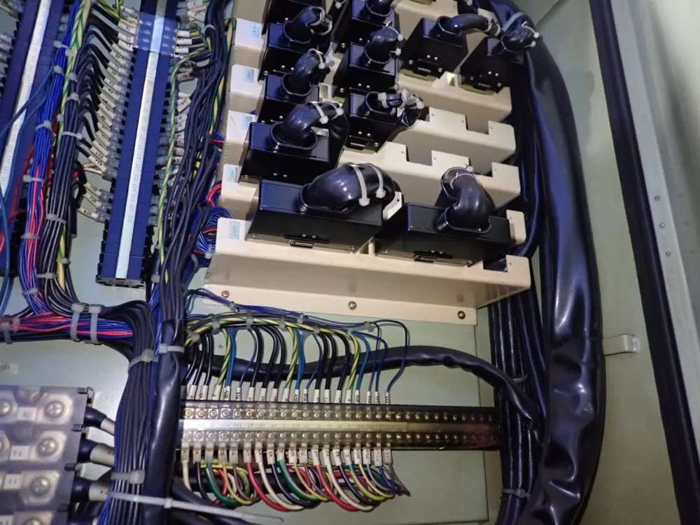 Okuma 20" X 51 1/2" Cnc Vmc - Mc-5va