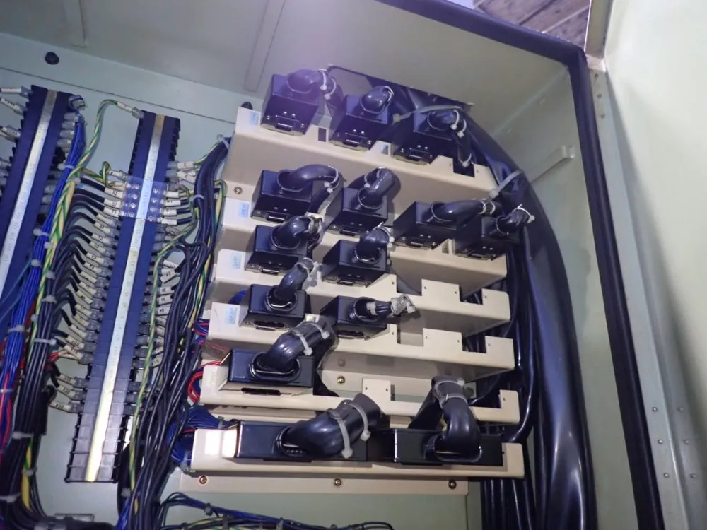 Okuma 20" X 51 1/2" Cnc Vmc - Mc-5va