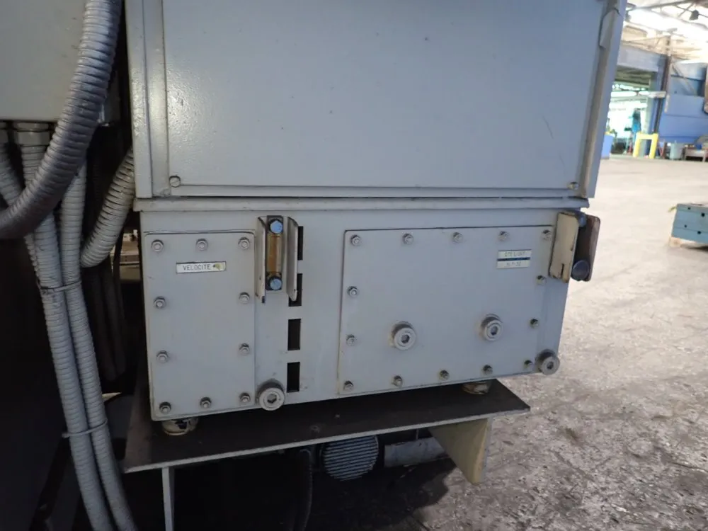 Okuma 20" X 51 1/2" Cnc Vmc - Mc-5va