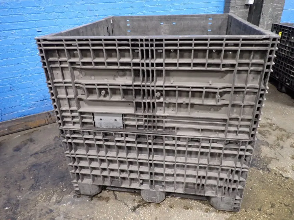 Buckhorn 43 1/2" X 41 1/2" X 38" Collapsible Bulk Container