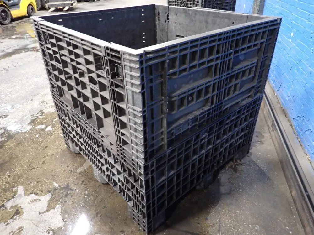 Buckhorn 43 1/2" X 41 1/2" X 38" Collapsible Bulk Container