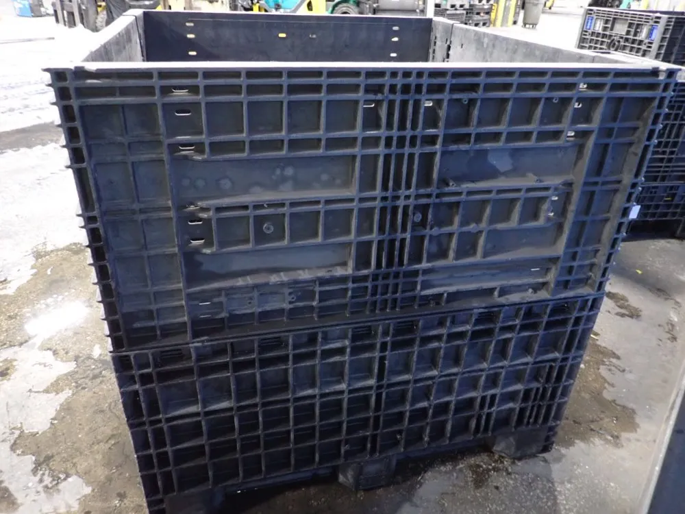 Buckhorn 43 1/2" X 41 1/2" X 38" Collapsible Bulk Container